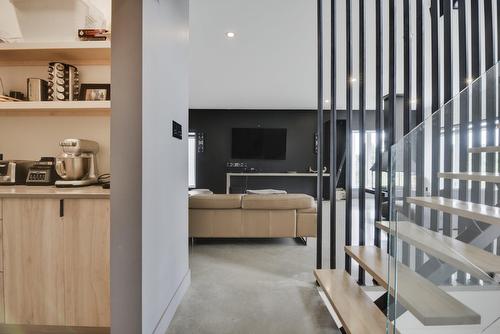 Escalier - 42 Mtée De La Pointe-Aux-Sables, Cap-Santé, QC - Indoor Photo Showing Other Room