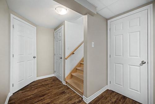 Staircase - 339 Rue Ste-Marie, Sainte-Marthe-Sur-Le-Lac, QC - Indoor Photo Showing Other Room