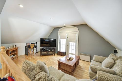 Boudoir - 5375 Boul. Des Mille-Îles, Laval (Saint-François), QC - Indoor Photo Showing Living Room