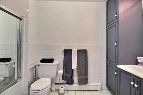 Salle de bains attenante à la CCP - 328 6E Rang N., Saint-Honoré-De-Shenley, QC - Indoor Photo Showing Bathroom