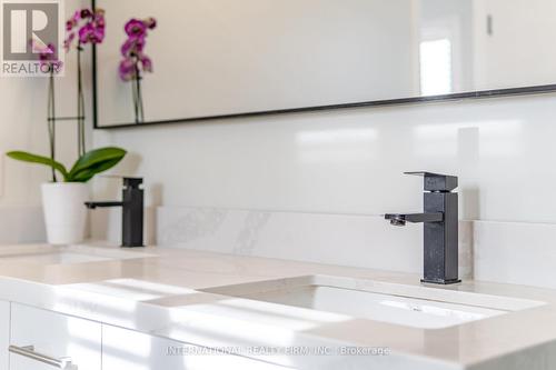67 Rosanna Crescent, Vaughan, ON - Indoor Photo Showing Bathroom