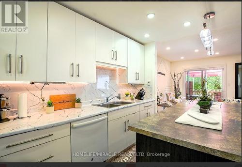 2 - 65 Scott Street, East Luther Grand Valley, ON - Indoor Photo Showing Kitchen With Double Sink With Upgraded Kitchen