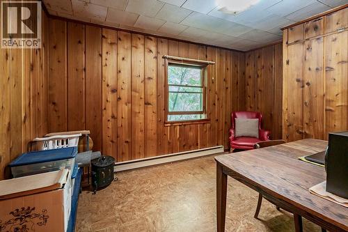 8927 Koehle Road, Kaslo, BC - Indoor Photo Showing Other Room