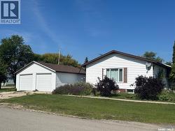 107 Railway AVENUE S  Middle Lake, SK S0K 2X0