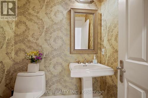 1283 Lindburgh Court, Mississauga, ON - Indoor Photo Showing Bathroom