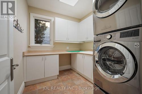 1283 Lindburgh Court, Mississauga, ON - Indoor Photo Showing Laundry Room