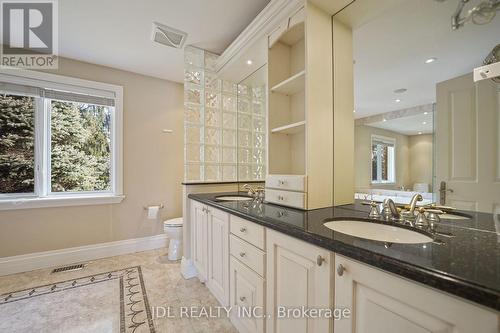 1283 Lindburgh Court, Mississauga, ON - Indoor Photo Showing Bathroom