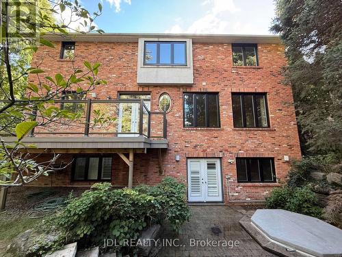 1283 Lindburgh Court, Mississauga, ON - Outdoor