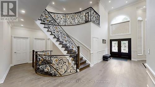 16 Crescentview Road, Richmond Hill, ON - Indoor Photo Showing Other Room