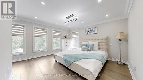 16 Crescentview Road, Richmond Hill, ON - Indoor Photo Showing Bedroom