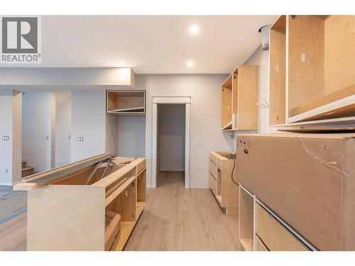 Kitchen - 4317 Painted Turtle Drive, Vernon, BC - Indoor