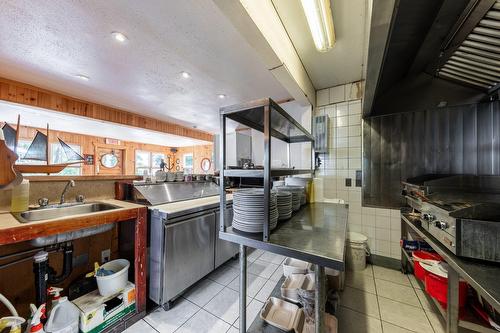 Cuisine - 880 Rue Richelieu, Beloeil, QC - Indoor