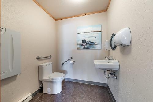 Salle d'eau - 880 Rue Richelieu, Beloeil, QC - Indoor Photo Showing Bathroom