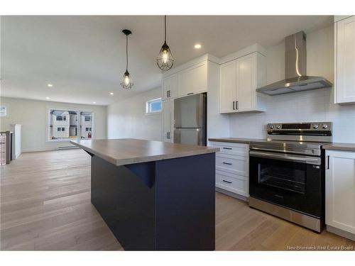 32 Cedric Crt, Dieppe, NB 