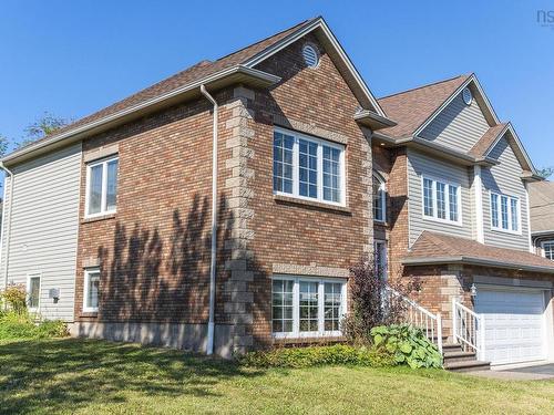 103 Freshwater Trail, Dartmouth, NS 