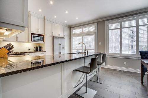Cuisine - 4413 Boul. Décarie, Montréal (Côte-Des-Neiges/Notre-Dame-De-Grâce), QC - Indoor Photo Showing Kitchen With Upgraded Kitchen