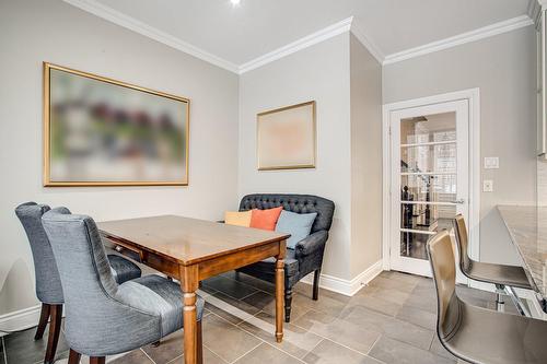 Cuisine - 4413 Boul. Décarie, Montréal (Côte-Des-Neiges/Notre-Dame-De-Grâce), QC - Indoor Photo Showing Dining Room