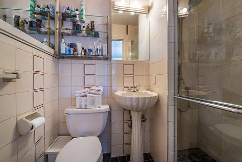 Salle de bains attenante à la CCP - 694 Av. Victoria, Westmount, QC - Indoor Photo Showing Bathroom