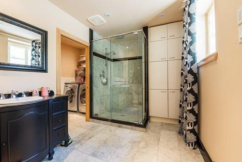 Bathroom - 694 Av. Victoria, Westmount, QC - Indoor Photo Showing Bathroom