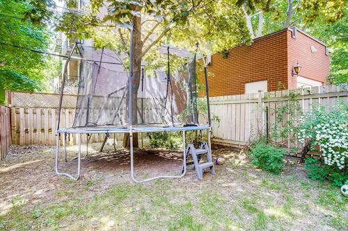 Backyard - 694 Av. Victoria, Westmount, QC - Outdoor