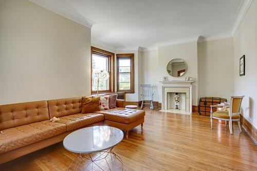 Living room - 694 Av. Victoria, Westmount, QC - Indoor Photo Showing Living Room With Fireplace