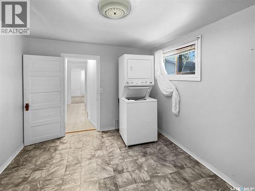 308 2Nd Avenue S, Leask, SK - Indoor Photo Showing Laundry Room