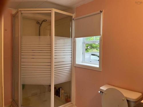 607 Highway 2, Lower Five Islands, NS 