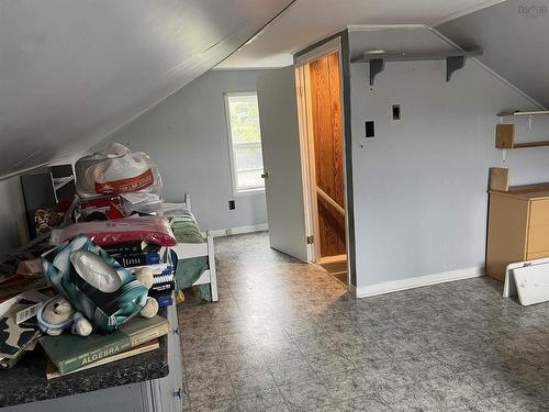 607 Highway 2, Lower Five Islands, NS 