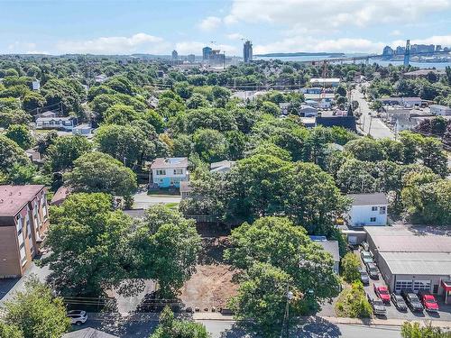 6 Springhill Road, Dartmouth, NS 