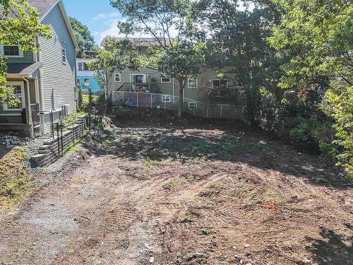 6 Springhill Road, Dartmouth, NS 