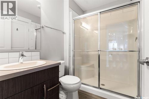 411 5301 Universal Crescent, Regina, SK - Indoor Photo Showing Bathroom