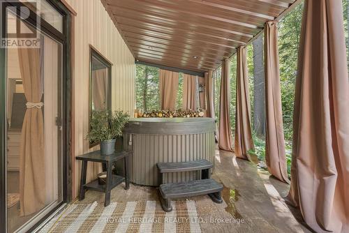 23 King Street, Kawartha Lakes (Laxton/Digby/Longford), ON -  With Deck Patio Veranda With Exterior