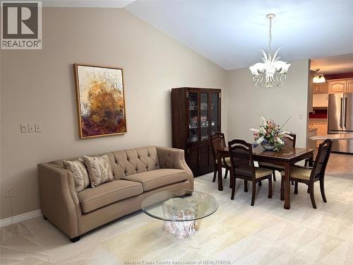 11285 Firgrove Drive, Windsor, ON - Indoor