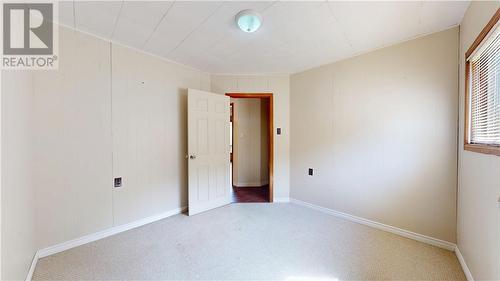 4 New Street, Gore Bay, ON - Indoor Photo Showing Other Room