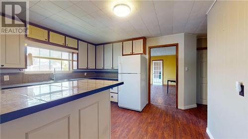 4 New Street, Gore Bay, ON - Indoor Photo Showing Kitchen