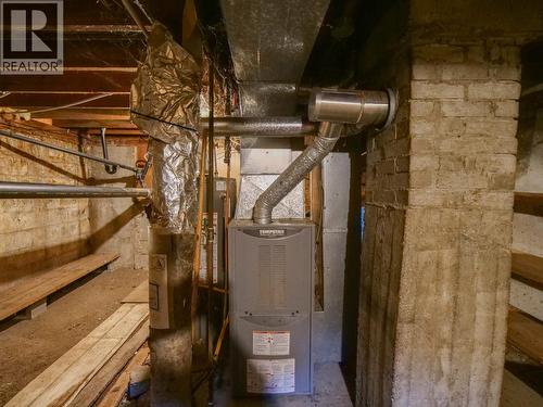 2412 Red Bluff Road, Quesnel, BC - Indoor Photo Showing Basement