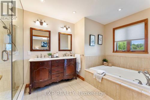 9640 Dagmar Road, Whitby, ON - Indoor Photo Showing Bathroom