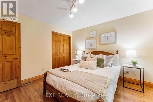 9640 Dagmar Road, Whitby, ON - Indoor Photo Showing Bedroom