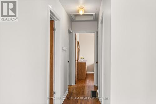5 Spring Garden Avenue, Ottawa, ON - Indoor Photo Showing Other Room