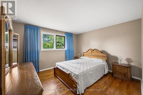 5 Spring Garden Avenue, Ottawa, ON - Indoor Photo Showing Bedroom