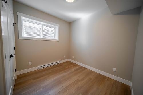 221 4Th Avenue, Cranbrook, BC - Indoor Photo Showing Other Room