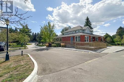 27 - C-12 1655 Nash Road, Clarington (Courtice), ON - Outdoor