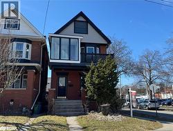 58 LORNE Avenue  Hamilton, ON L8M 2X8