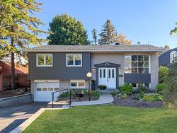 200 Rue Beacon  Kirkland, QC H9J 2G1