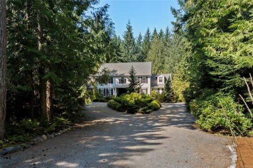 931 Cowerd Rd, Cobble Hill, BC 