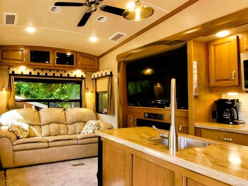 35-6050 Island Hwy West, Qualicum Beach, BC 