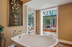 Ensuite bathroom - 