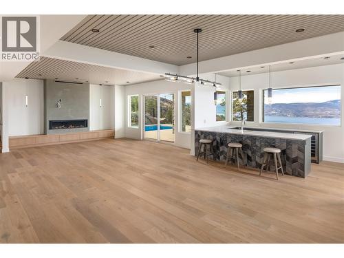 5650 The Edge Place Unit# 110, Kelowna, BC - Indoor