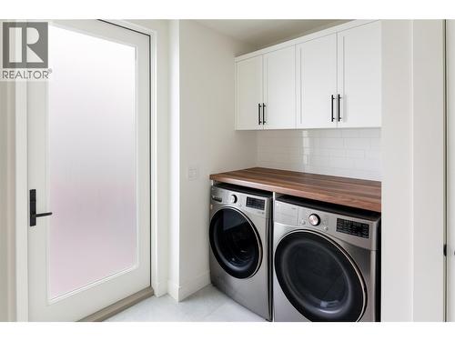 5650 The Edge Place Unit# 110, Kelowna, BC - Indoor Photo Showing Laundry Room