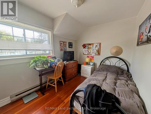 4 Archy Street, Brockton, ON - Indoor Photo Showing Bedroom